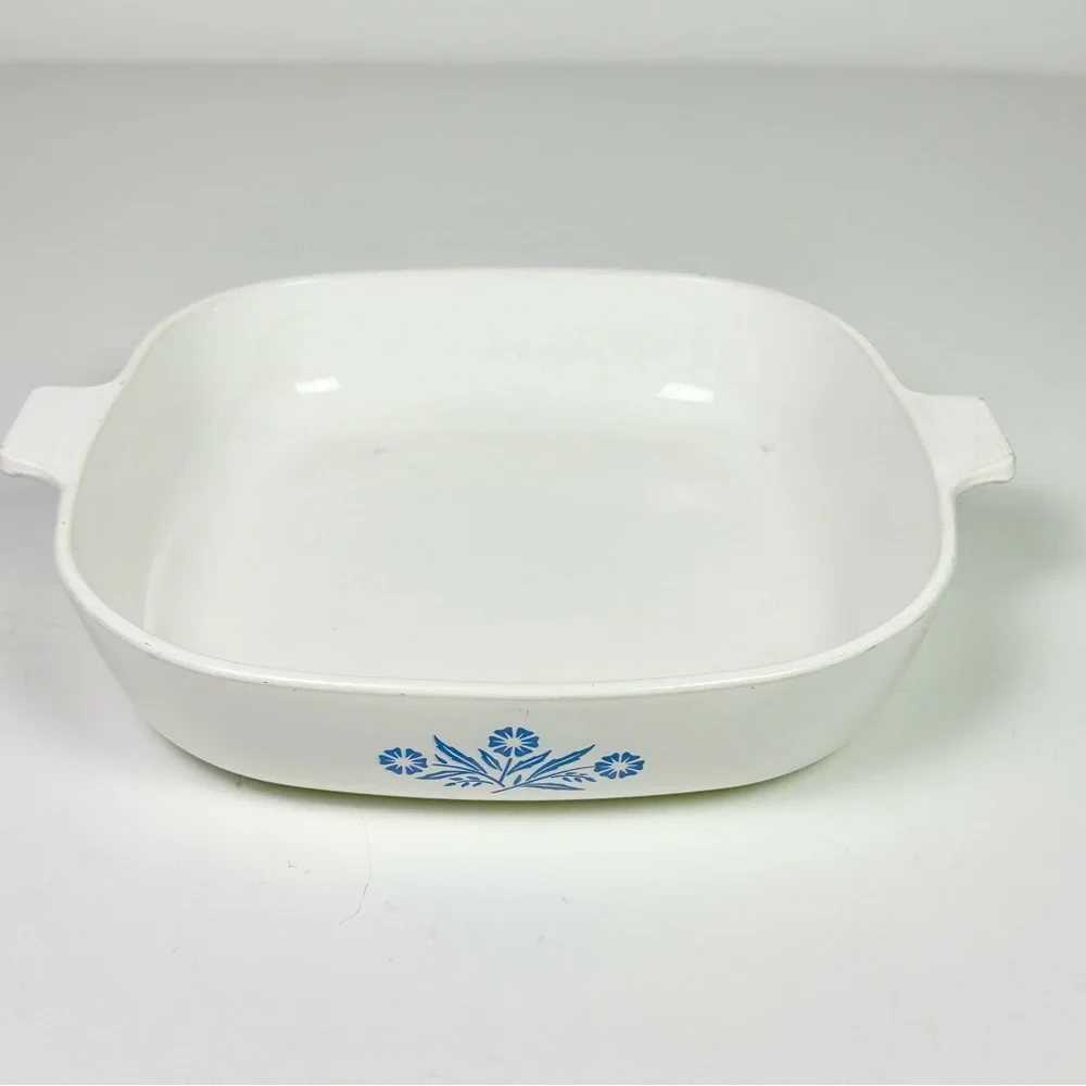 Corning Ware Vintage Blue Cornflower Blue 10 In Casserole Dish